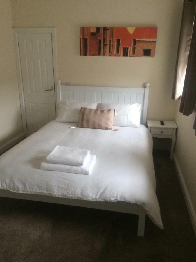 Stafford Apartments エクステリア 写真